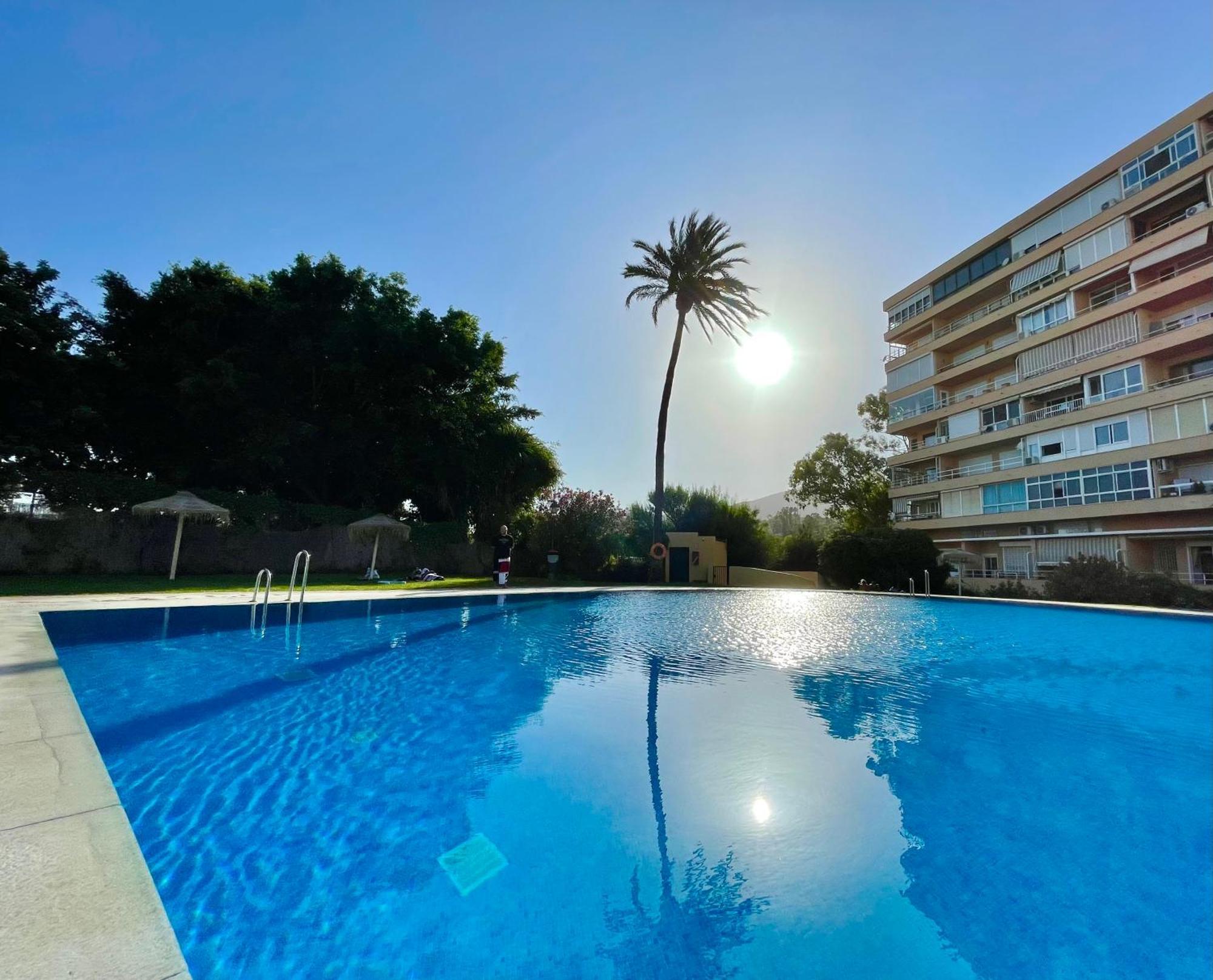 Lafrenchtouch - Moderno Y Acogedor Estudio Vista Mar Torremolinos Kültér fotó